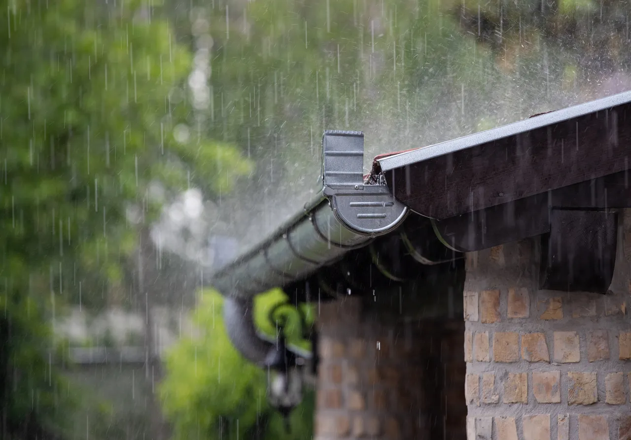 récupération d'eau de pluie avec cuve expext